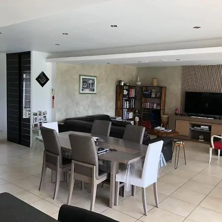 Elegance Et Serenite Villa Gignac (Herault)