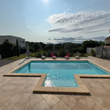 Elegance Et Serenite *